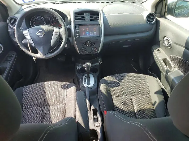 2018 NISSAN VERSA SV  