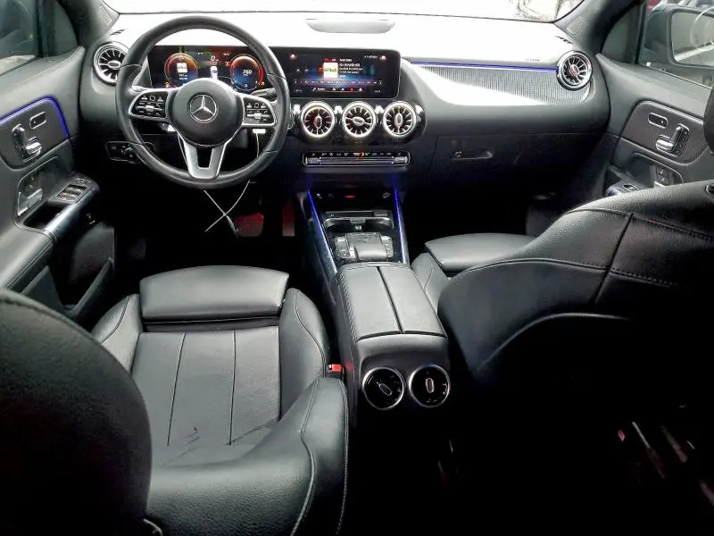 2021 MERCEDES-BENZ GLA 250  