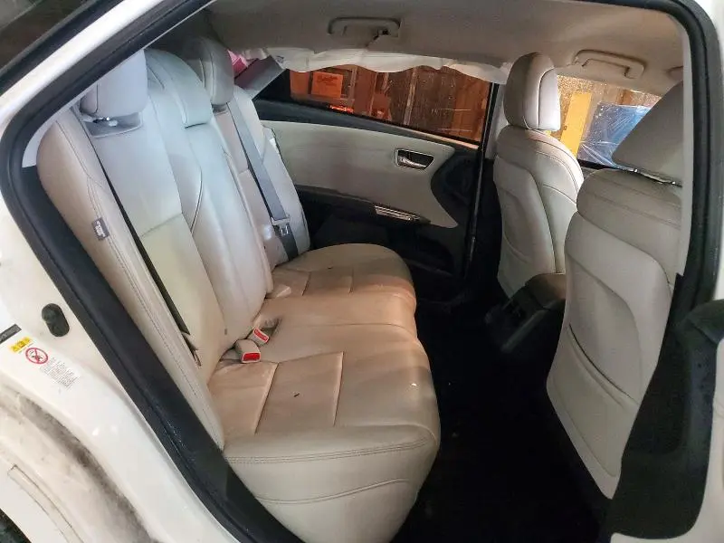 2016 TOYOTA AVALON XLE  