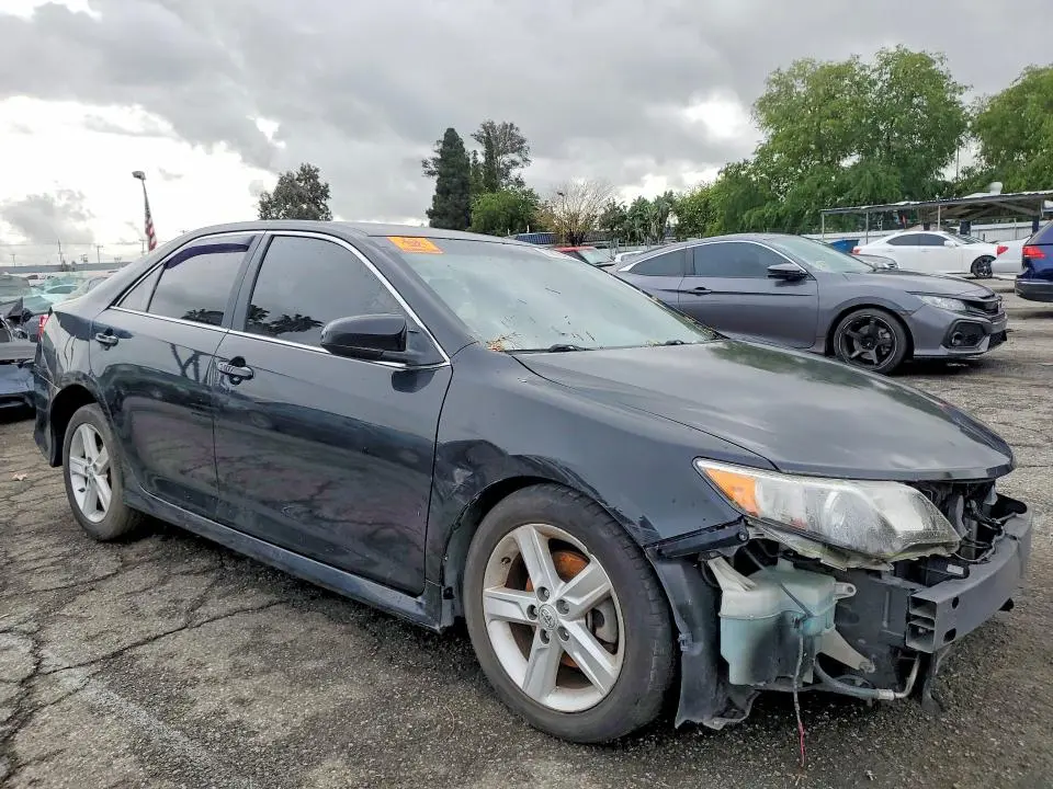 2013 TOYOTA CAMRY   