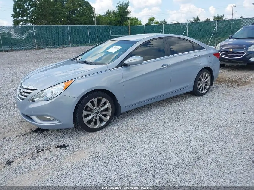 2013 HYUNDAI SONATA SE