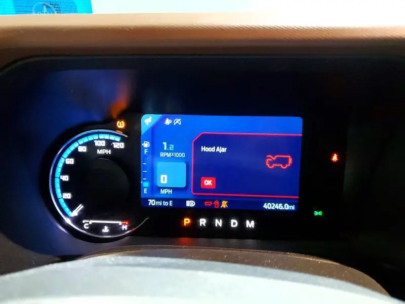 2024 FORD BRONCO OUTER BANKS  