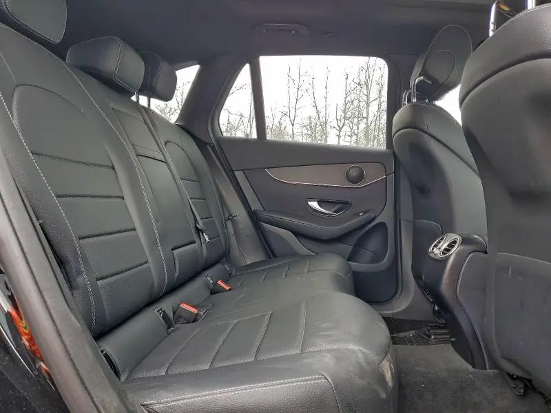 2021 MERCEDES-BENZ GLC 300 4MATIC  