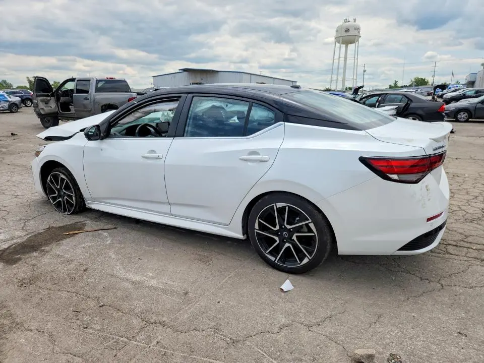 2025 NISSAN SENTRA SR  