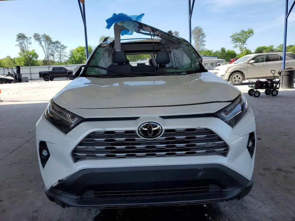 2024 TOYOTA RAV4 LIMITED  
