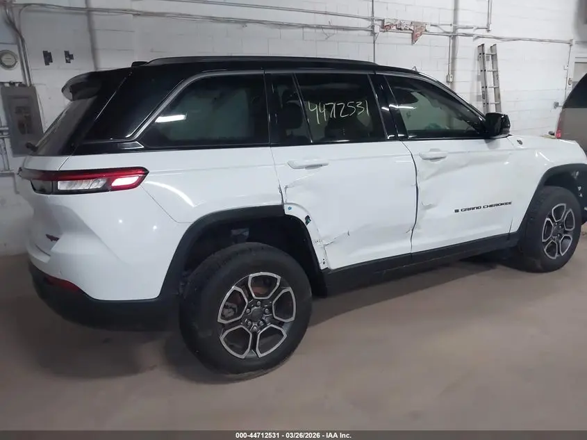 2022 JEEP GRAND CHEROKEE TRAILHAWK 4X4