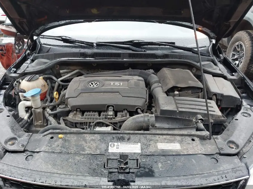 2017 VOLKSWAGEN JETTA GLI