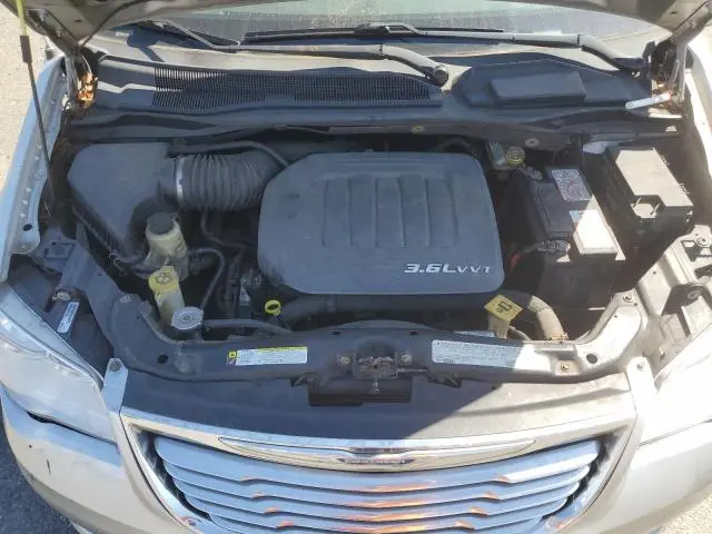 2012 CHRYSLER TOWN & COUNTRY TOURING  