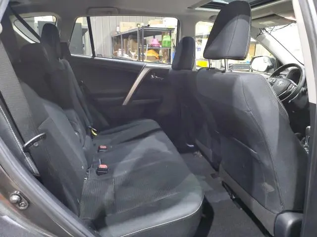 2017 TOYOTA RAV4 XLE  