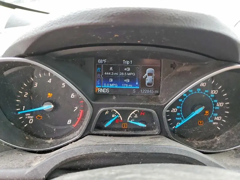2016 FORD ESCAPE SE  