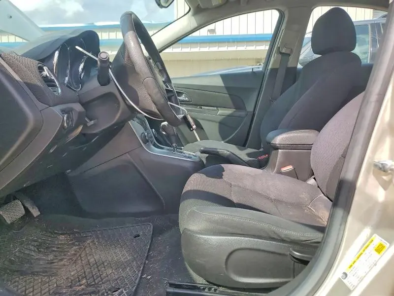 2015 CHEVROLET CRUZE LT  