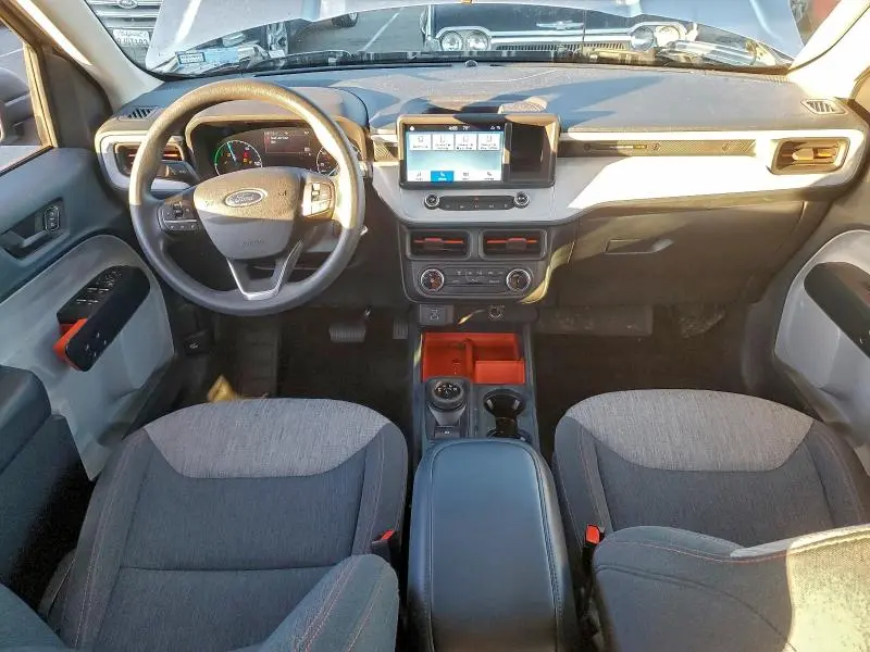 2023 FORD MAVERICK XL  