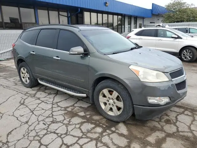2011 CHEVROLET TRAVERSE LT  