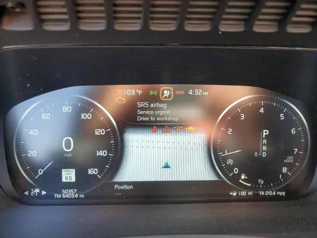 2022 VOLVO XC90 T5 MOMENTUM  