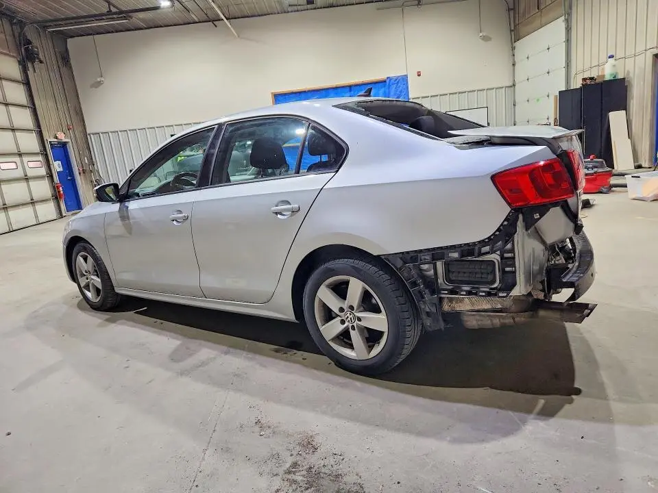 2011 VOLKSWAGEN JETTA TDI  