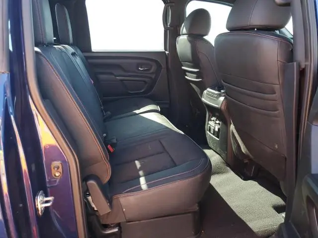 2021 NISSAN TITAN SV  