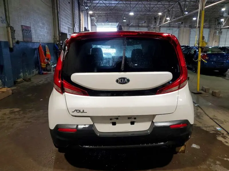 2020 KIA SOUL LX  
