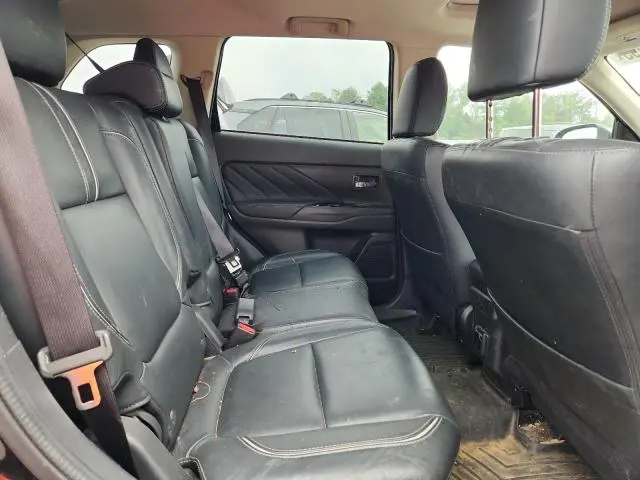 2018 MITSUBISHI OUTLANDER SE  
