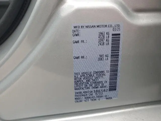 2025 NISSAN ALTIMA SV  