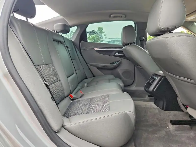 2016 CHEVROLET IMPALA LT  
