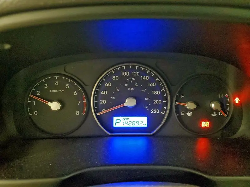 2010 HYUNDAI SANTA FE GLS  