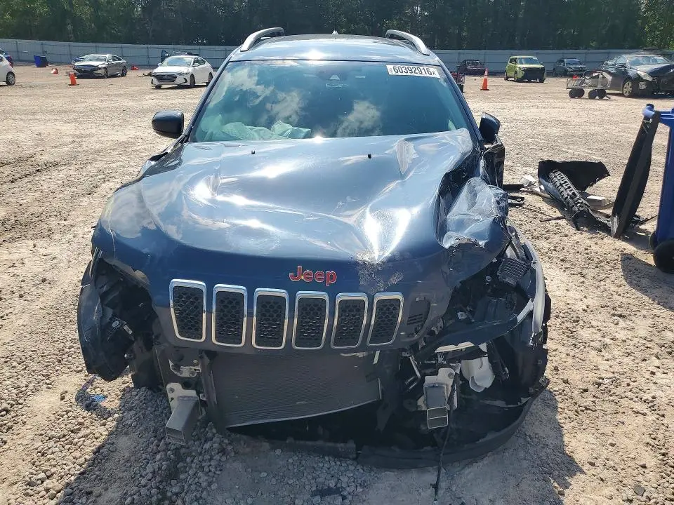 2021 JEEP CHEROKEE LATITUDE  