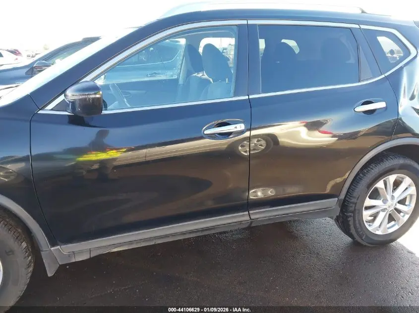 2016 NISSAN ROGUE SV