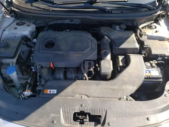 2016 HYUNDAI SONATA SE  