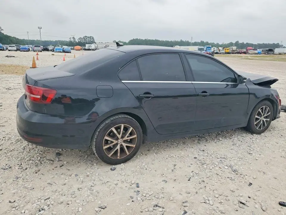 2018 VOLKSWAGEN JETTA SE  