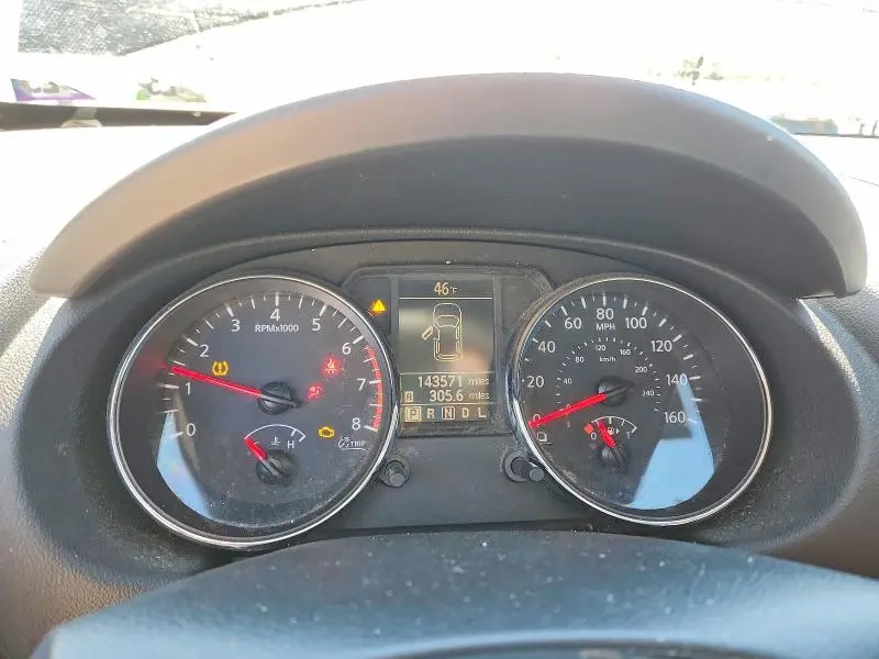 2013 NISSAN ROGUE S  