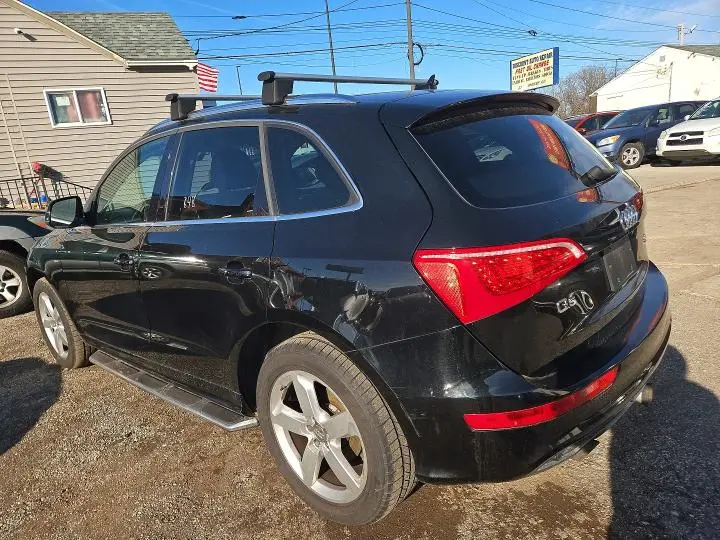 2011 AUDI Q5 PREMIUM PLUS  