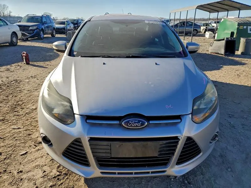2014 FORD FOCUS TITANIUM  