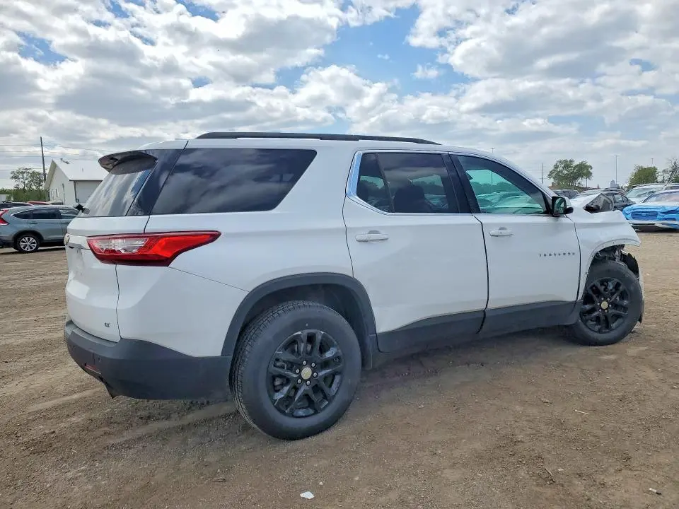 2020 CHEVROLET TRAVERSE LT  