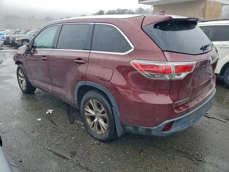 2014 TOYOTA HIGHLANDER XLE  