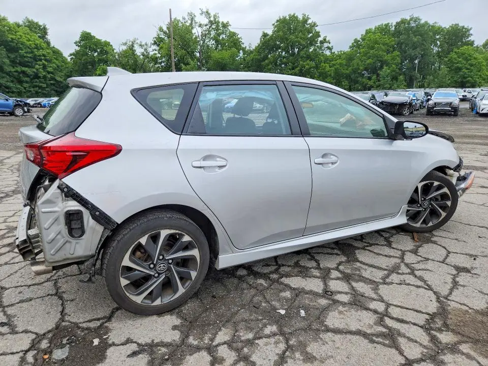 2018 TOYOTA COROLLA IM BASE  