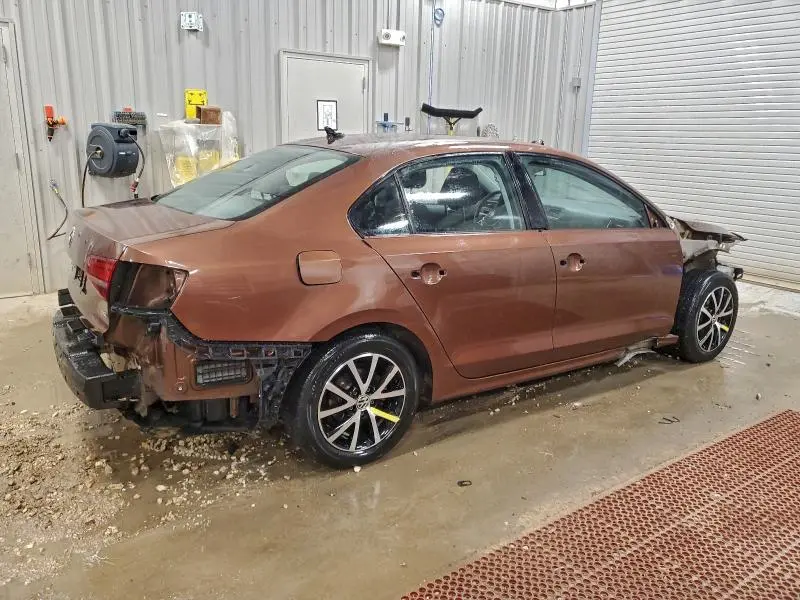 2016 VOLKSWAGEN JETTA SE  