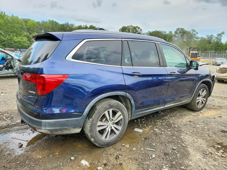 2017 HONDA PILOT EXL  