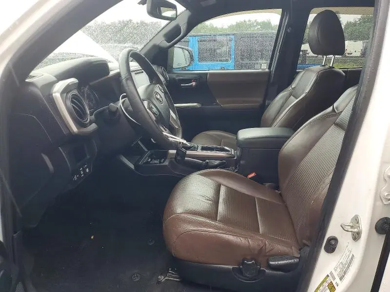 2017 TOYOTA TACOMA LIMITED  