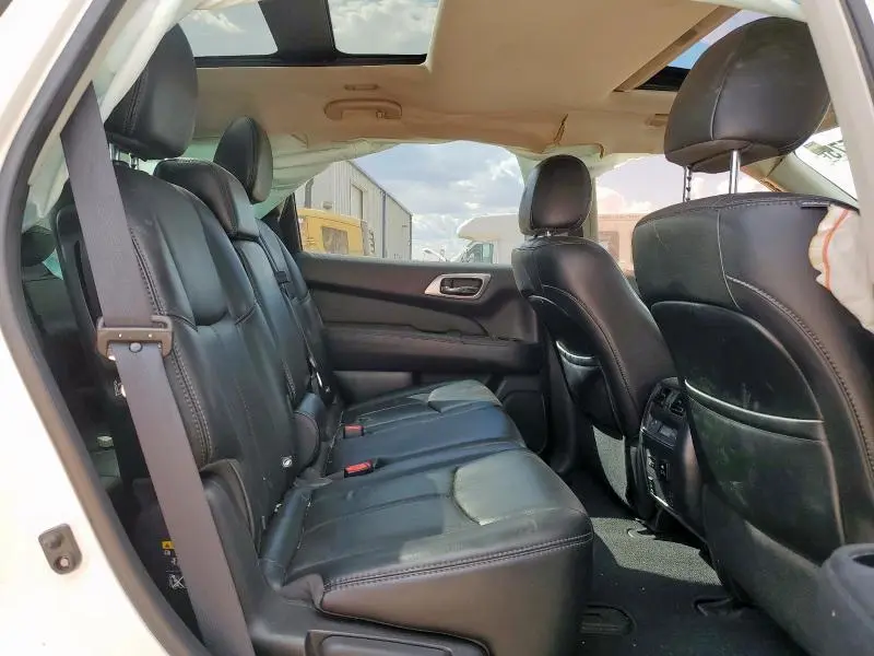 2017 NISSAN PATHFINDER S  