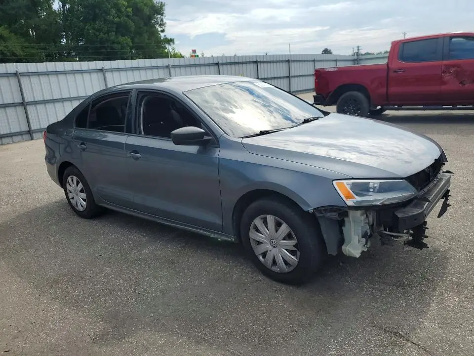 2015 VOLKSWAGEN JETTA BASE  