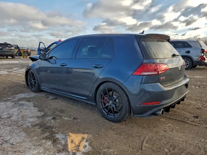 2021 VOLKSWAGEN GTI S  