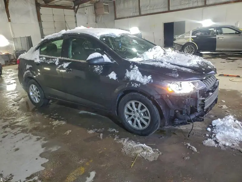 2020 CHEVROLET SONIC LT  