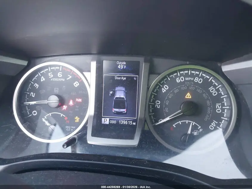 2020 TOYOTA TACOMA SR5 V6