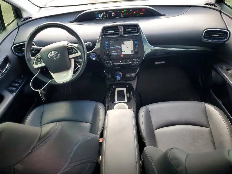 2017 TOYOTA PRIUS FOUR TOURING  