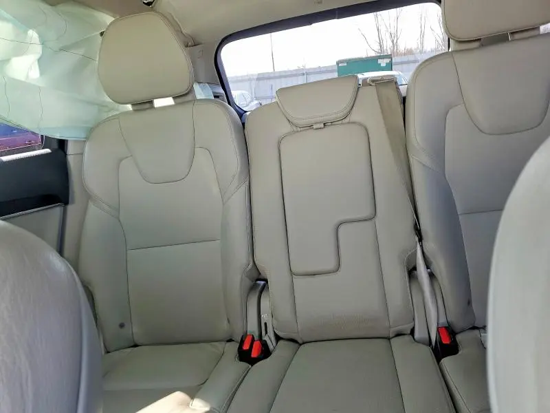 2019 VOLVO XC90 T5 MOMENTUM  