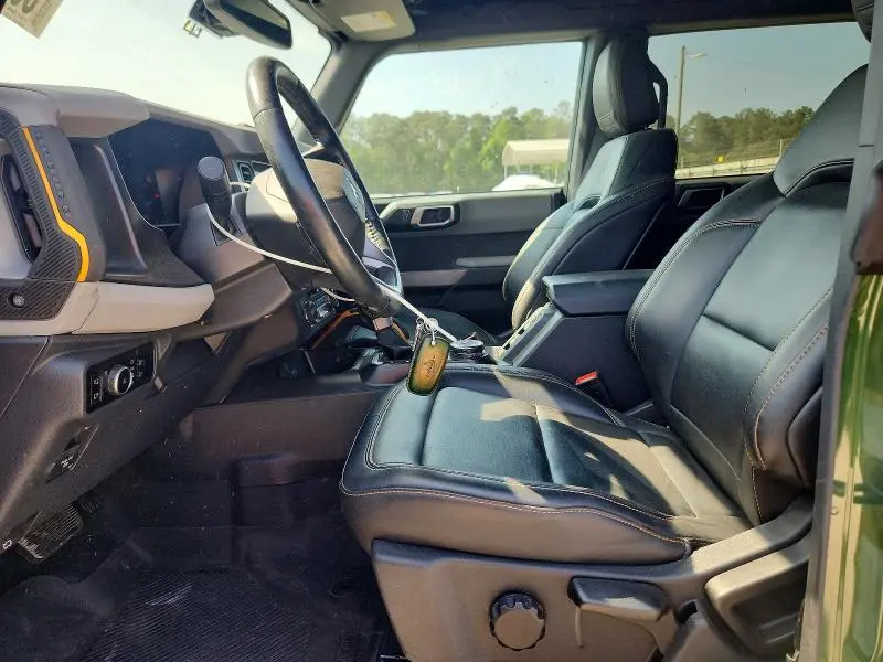 2023 FORD BRONCO BASE  