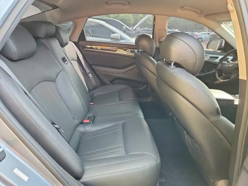 2016 HYUNDAI GENESIS 3.8L  