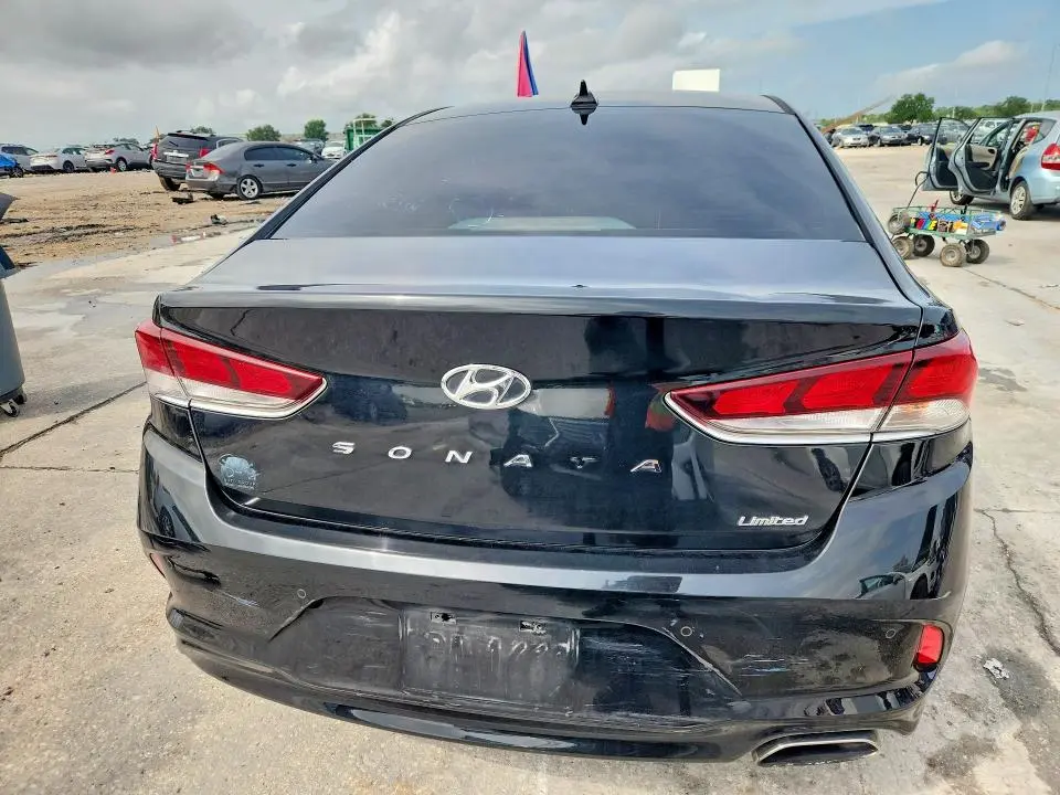 2018 HYUNDAI SONATA LIMITED  