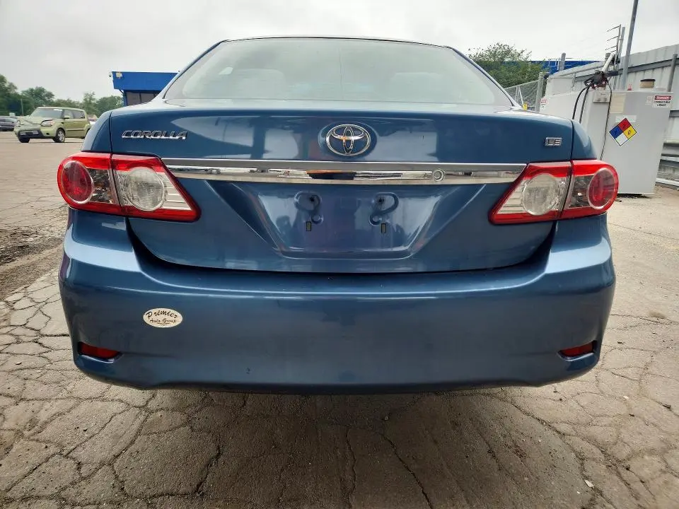 2012 TOYOTA COROLLA LE  