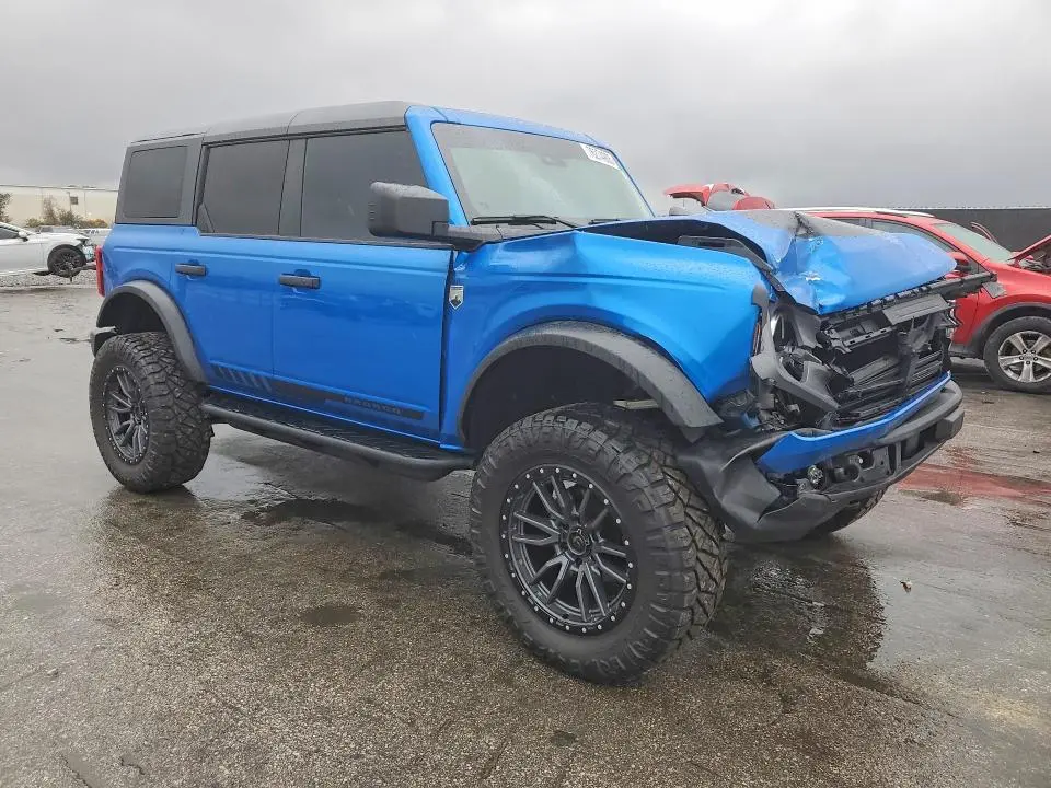 2024 FORD BRONCO BIG BEND  